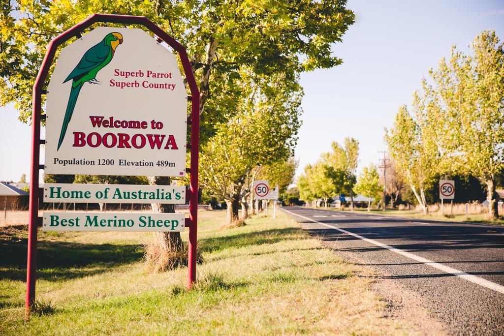 Boorowa Hotel מראה חיצוני תמונה
