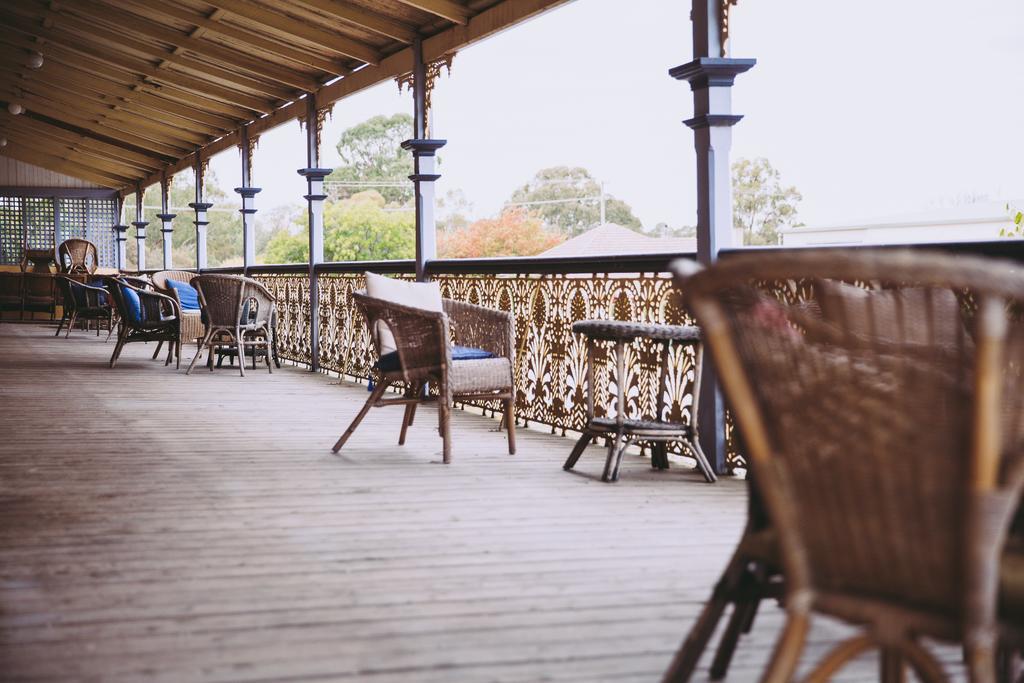 Boorowa Hotel מראה חיצוני תמונה